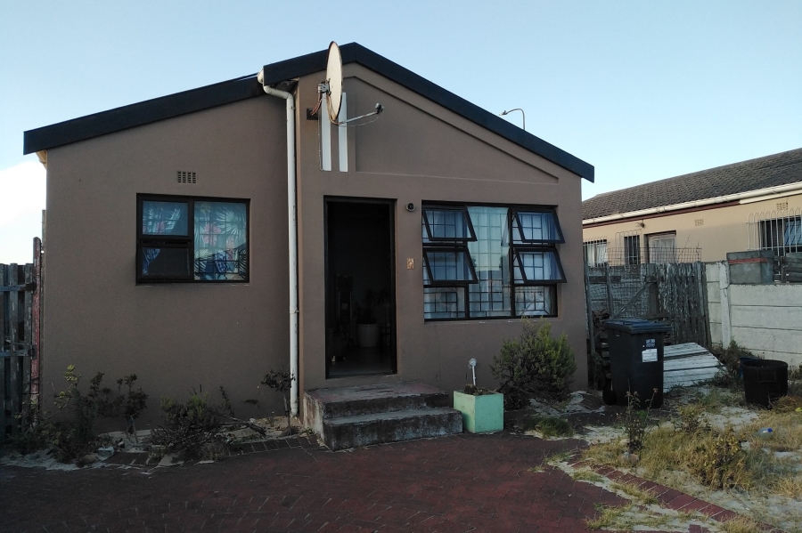 3 Bedroom Property for Sale in Woodlands Western Cape